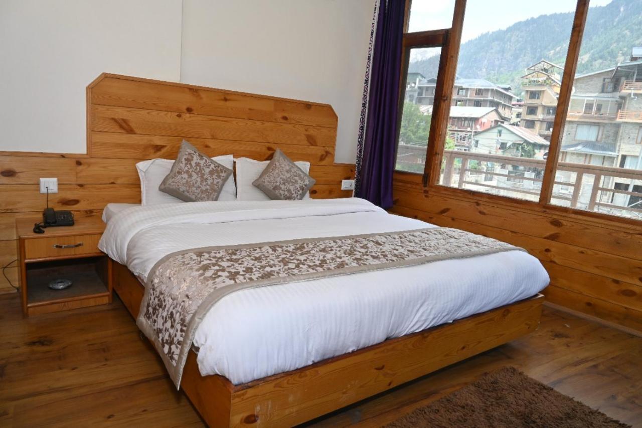 Hotel Nirmal Chhaya Manāli エクステリア 写真