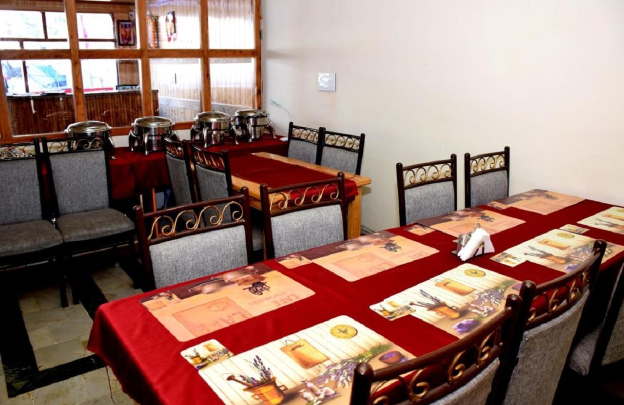 Hotel Nirmal Chhaya Manāli エクステリア 写真